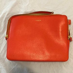 Coach iPad / small briefcase